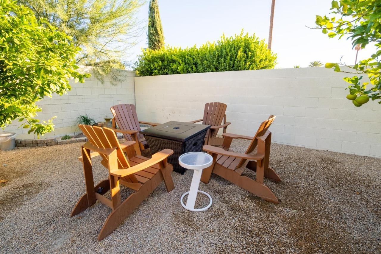 Beautiful Palm Springs Home Large Private Yard Buitenkant foto