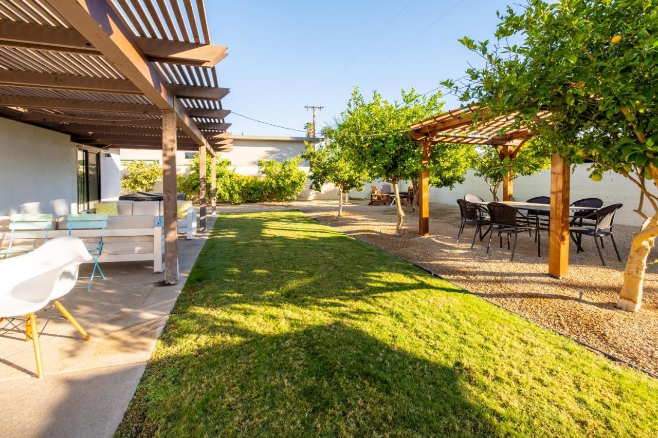 Beautiful Palm Springs Home Large Private Yard Buitenkant foto